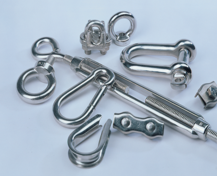 ターンバックル